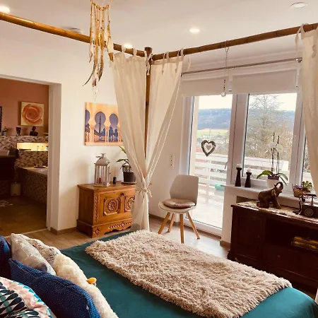 Charming House With Terrace Casa Canaria Bad Pyrmont Buitenkant foto