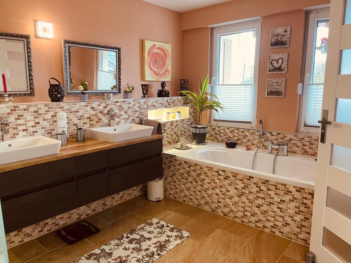 Charming House With Terrace Casa Canaria * Bad Pyrmont